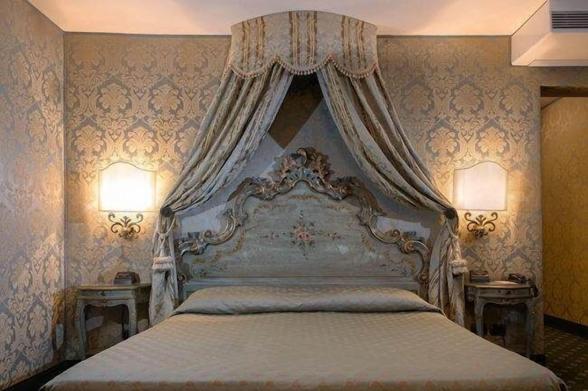 Ca Rialto Hotel Venice Luaran gambar